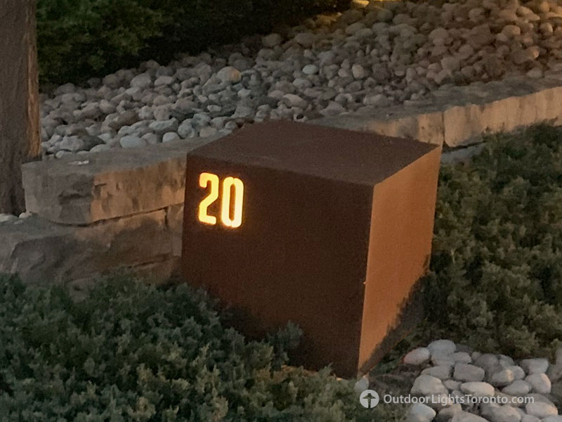 Etobicoke outdoor lighting